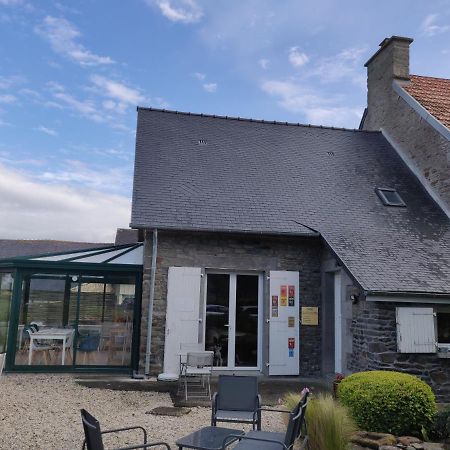 Les Fleurs Du Mont Bed & Breakfast Caux ภายนอก รูปภาพ