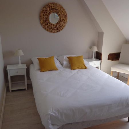 Les Fleurs Du Mont Bed & Breakfast Caux ภายนอก รูปภาพ