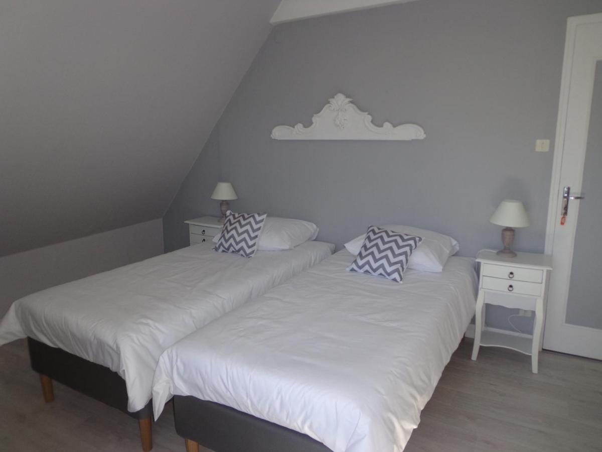 Les Fleurs Du Mont Bed & Breakfast Caux ภายนอก รูปภาพ