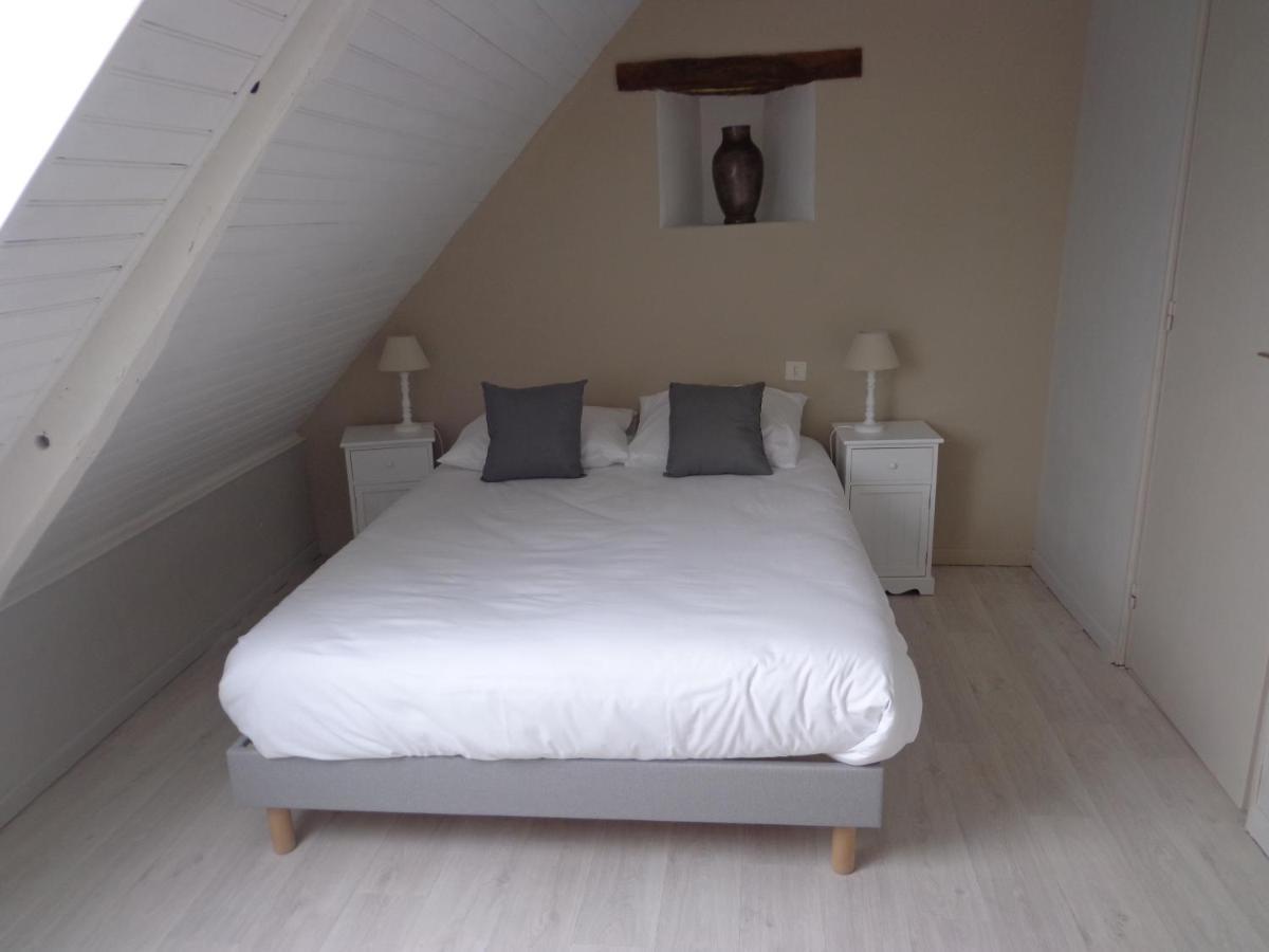 Les Fleurs Du Mont Bed & Breakfast Caux ภายนอก รูปภาพ